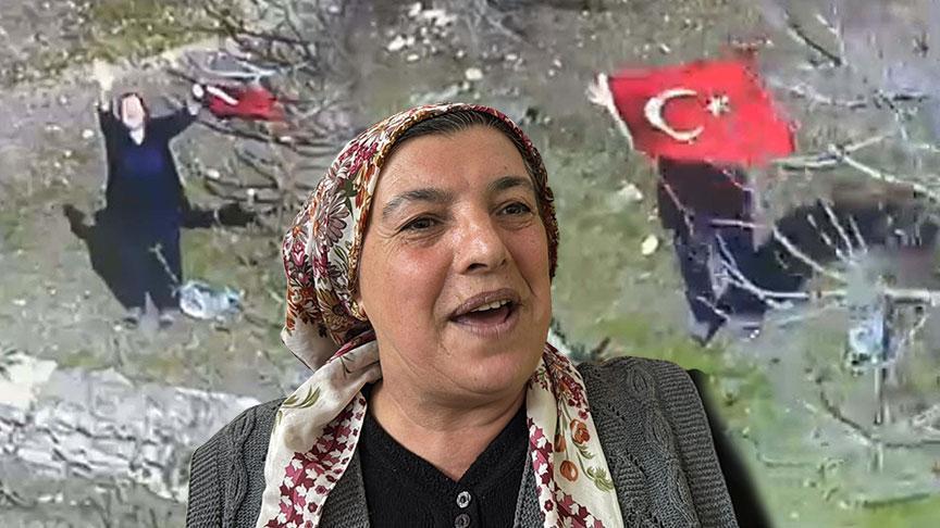 Polis helikopterine Türk bayrağı sallayan Ayşe teyzeye büyük sürpriz