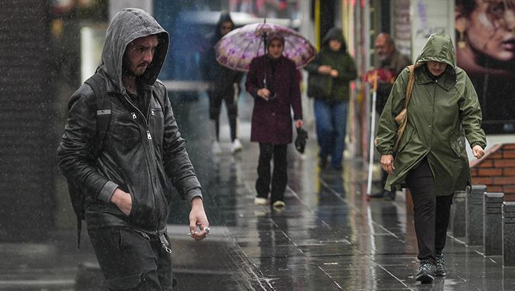 Son dakika: Meteoroloji’den yeni uyarı geldi! İstanbul’da hava sıcaklıklarında ani değişim