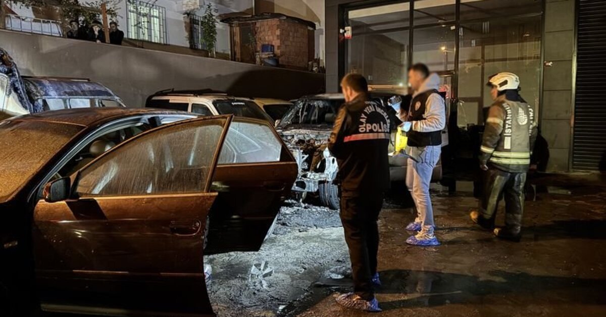 Tuzla'da park halindeki 6 araç alev alev yandı | Son dakika haberleri