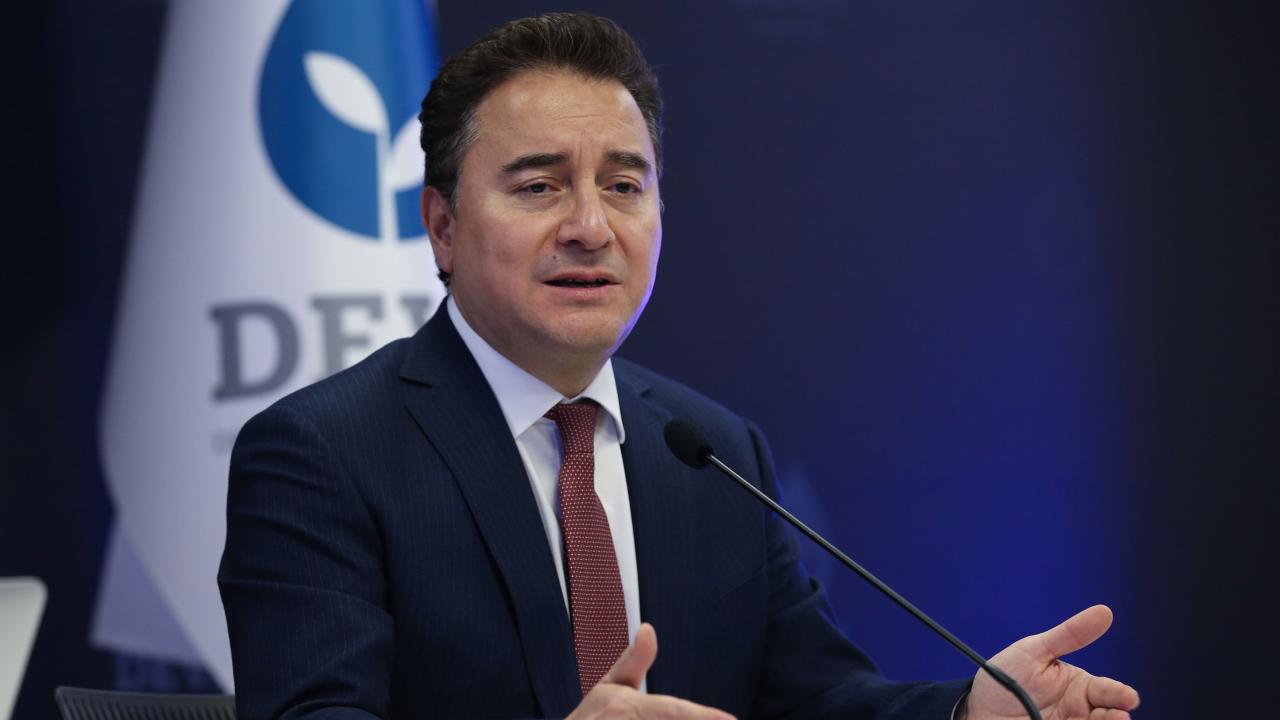 Ali Babacan, Savunma Sanayii’ni övdü: Türkiye, katlaya katlaya büyüyecek