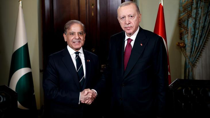 Cumhurbaşkanı Erdoğan, İstanbul’da Şahbaz Şerif’i kabul etti