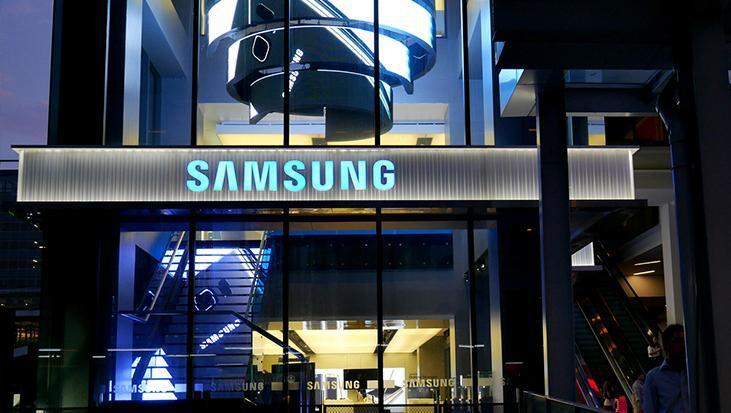 Galaxy S25 Edge duyuruldu! Telefon çok ince ama peki ya batarya?