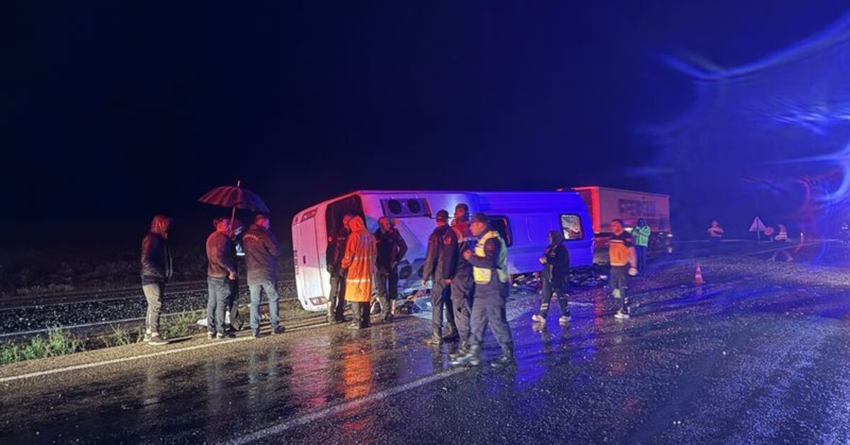 Kahramanmaraş'ta minibüs devrildi: 1 ölü, 22 yaralı | Son dakika haberleri
