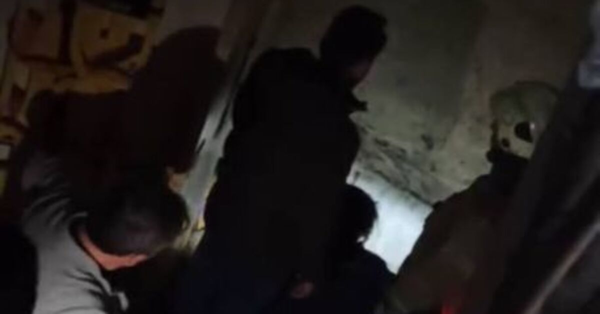 KAHREDEN OLAY! Oğlunun iş yerine gitti… Ölümle biten ziyaret | SON DAKİKA HABERİ | Son dakika haberleri