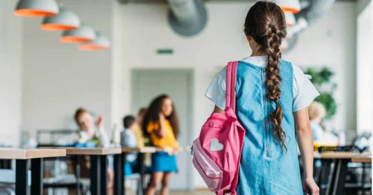 Kız öğrenciler öğretmenlerine anlattı… Okul kantininde taciz | SON DAKİKA HABERİ | Son dakika haberleri