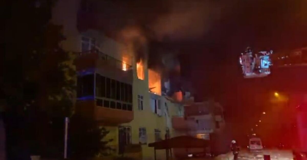 Konya'da binanın 3. katında doğalgaz patlaması: 4 yaralı | Son dakika haberleri