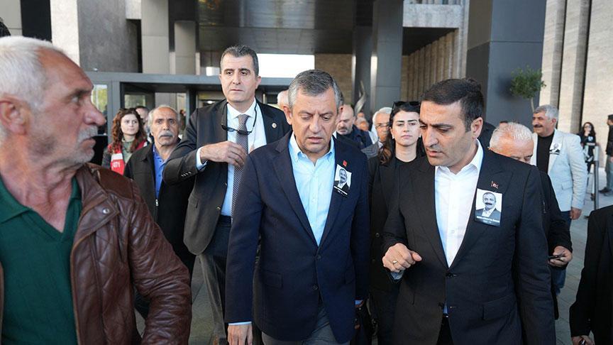Korumaların büyük hatası! Özgür Özel’e saldırı neden engellenemedi?