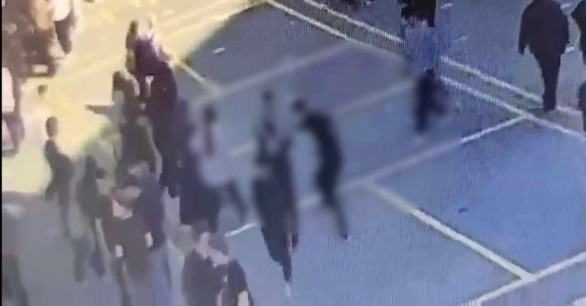 Lise öğrencisi okul bahçesinde arkadaşını bıçakladı – Güncel haberler | Son dakika haberleri