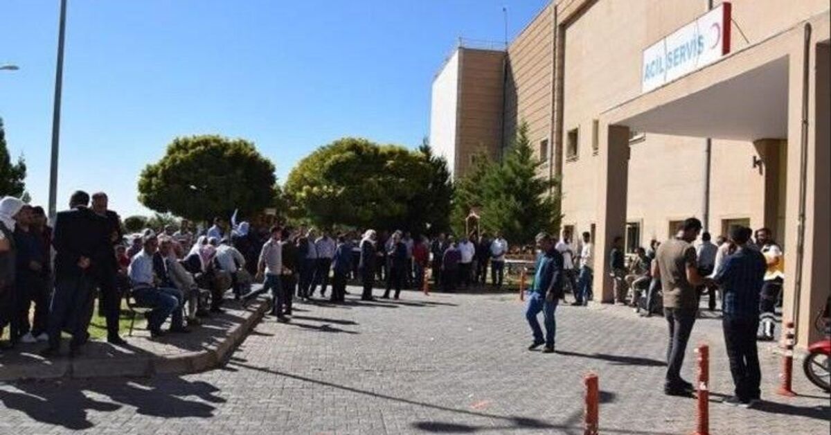 Şanlıurfa'da polis merkezi önünde kavga: 5 yaralı, 12 gözaltı – Güncel haberler