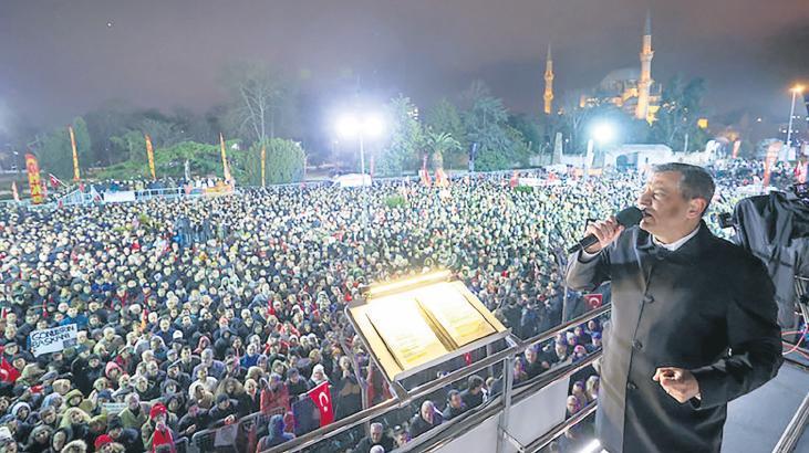 ‘Hep birlikte yine birlikteyiz, yine meydandayız’