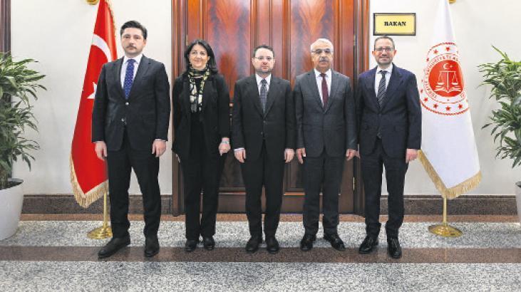 İmralı Heyeti’nden iki bakana ziyaret