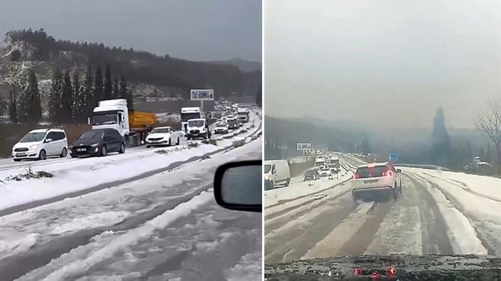 Karayolunda dolu şoku! Sürücüler zor anlar yaşadı