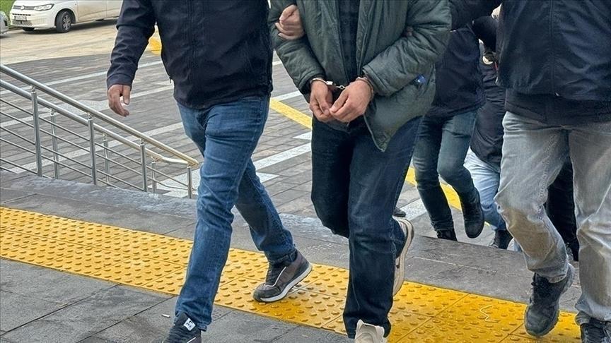Mersin'de terör örgütü DEAŞ operasyonu: 3 zanlı tutuklandı