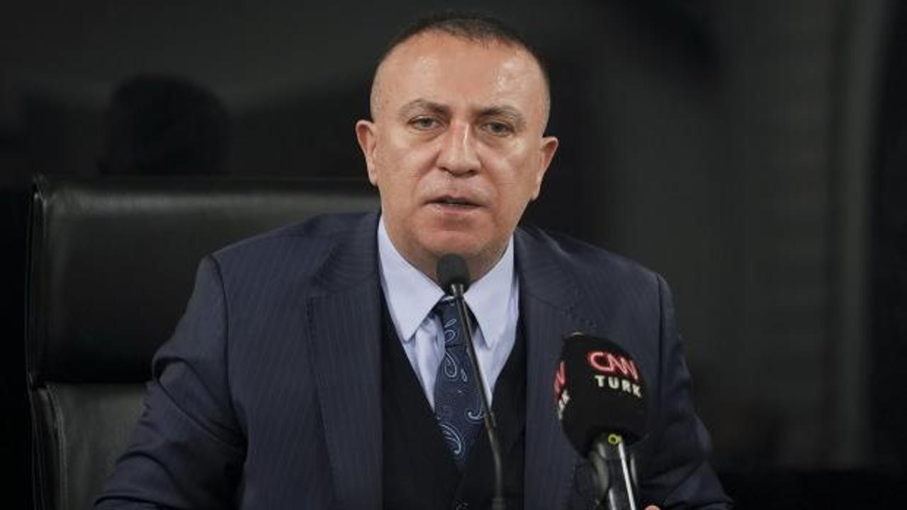 MHP’de istifa! İzzet Ulvi Yönter Genel Başkan Yardımcılığı görevini bıraktı