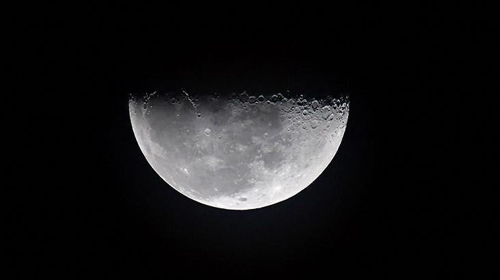 NASA, Ay'a iniş için tarih verdi: Artemis görevinde önemli değişim