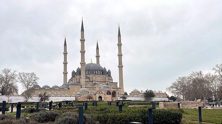 Selimiye'de 4 yıl aranın ardından ilk bayram namazı! Vatandaş akın etti