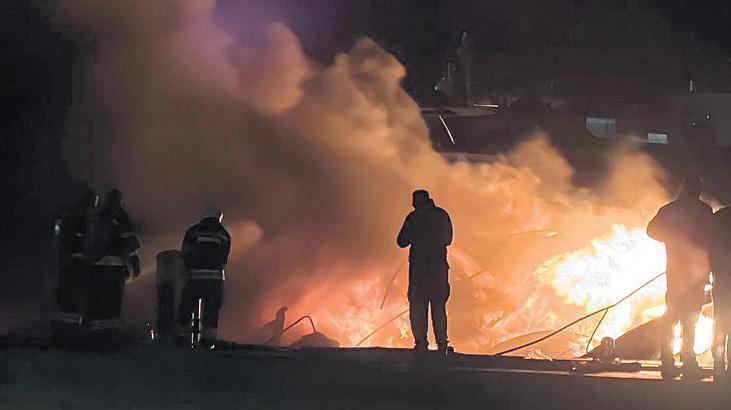 Yalıkavak Marina’da yangın: 7 motoryat battı! 100 milyon dolar kül oldu