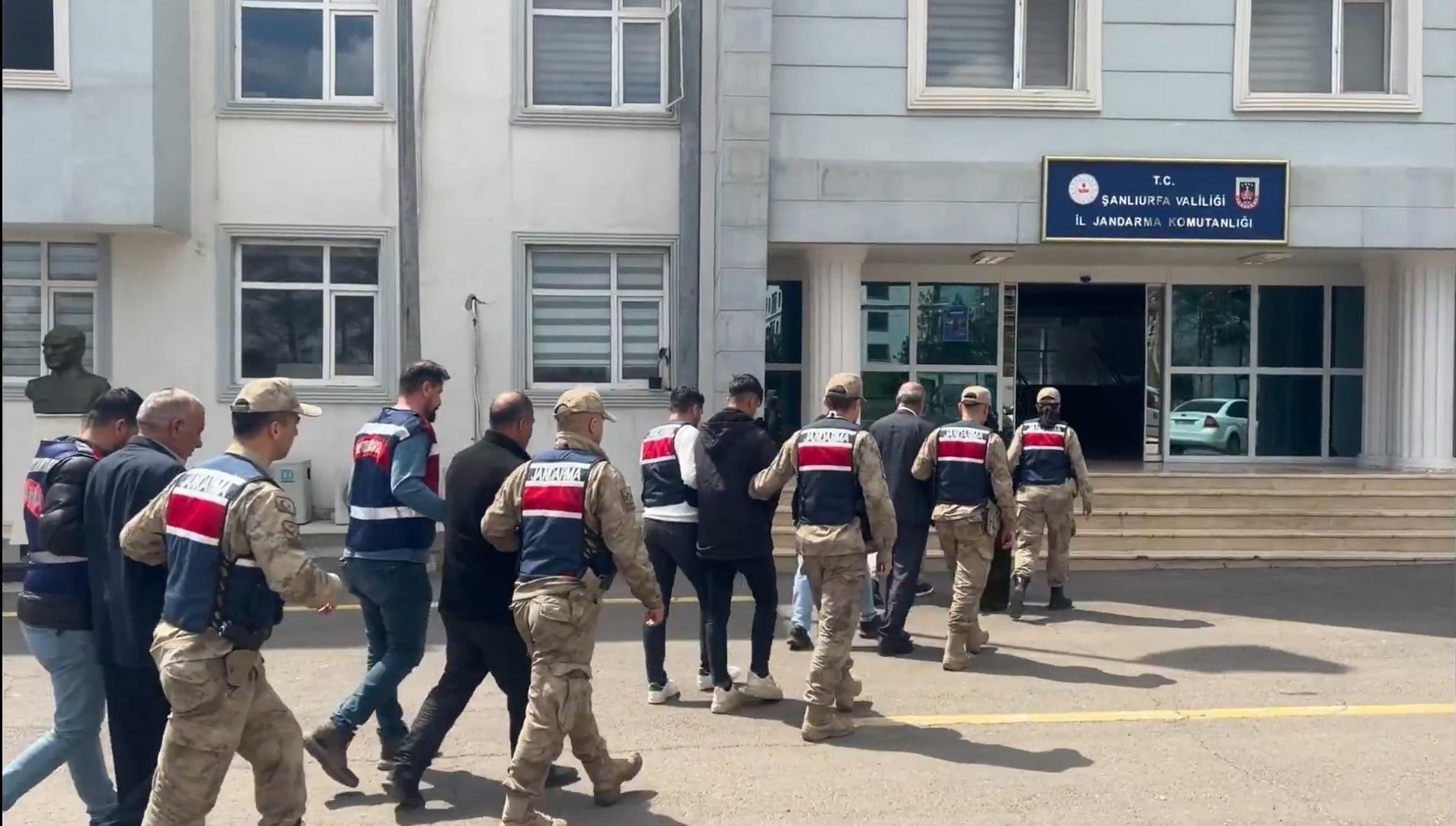 25 ilde silah operasyonu: 404 şüpheli yakalandı