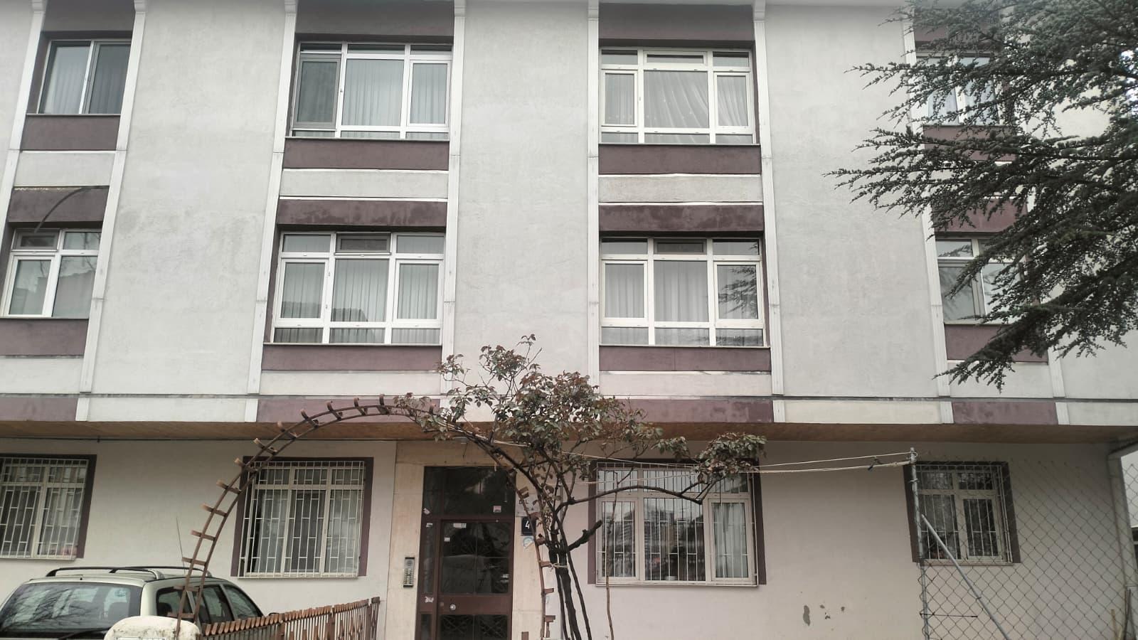 Genç çiftin tartışması kanlı bitti! 19 yaşındaki kız arkadaşını vurup intihar etti