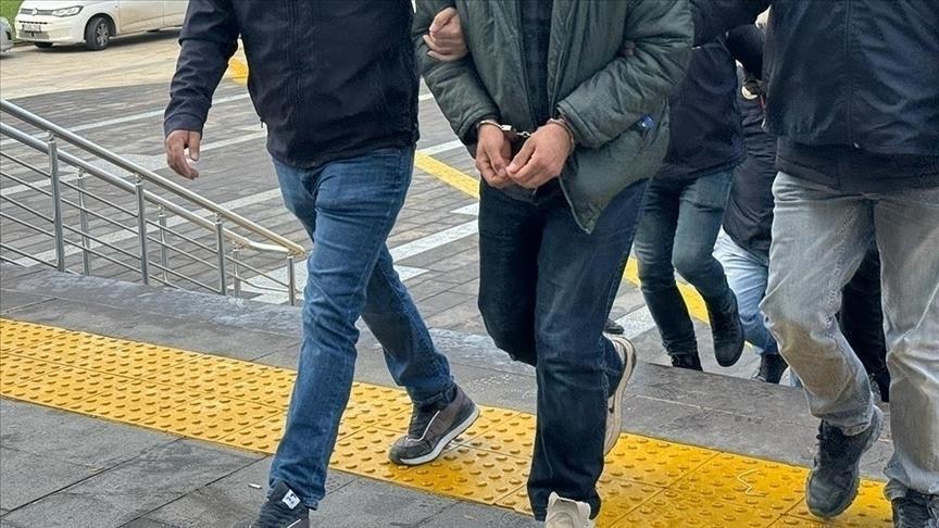 İstanbul'da 'tefecilik ve aklama' soruşturması: 4 zanlı yakalandı
