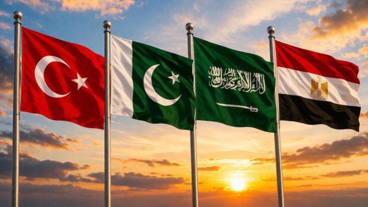 ‘Sünni eksen’in yakınlaşması Batı’ya kabus oldu: ‘Nükleer silahlar transfer edilebilir’