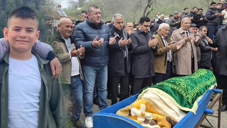 Zonguldak’ta acı olay! Gölete düşen 12 yaşındaki Emircan, dualarla toprağa verildi