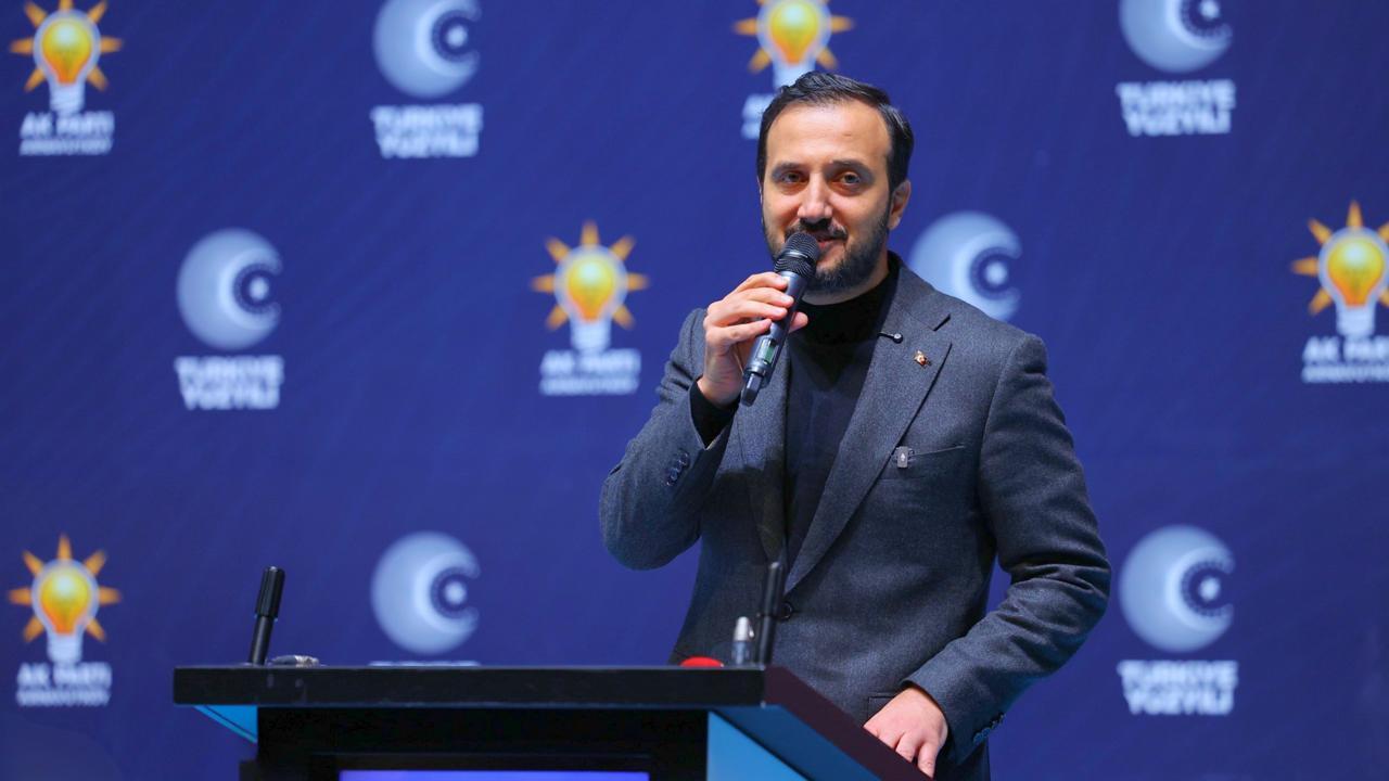 AK Partili Özdemir’den CHP’ye ‘siyasal çürüme’ eleştirisi!