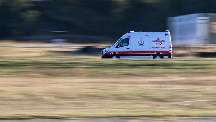 Diyarbakır'da korkunç kaza! Kontrolden çıkan araç takla attı: 2'si çocuk 4 yaralı
