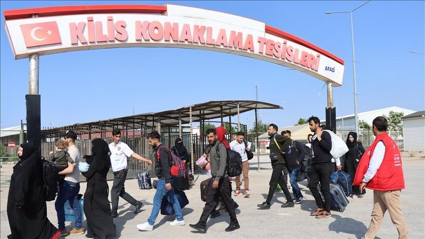 İçişleri Bakanlığı'ndan 'Suriyelilerin geri dönüş sayıları çelişkili' iddialarına yanıt