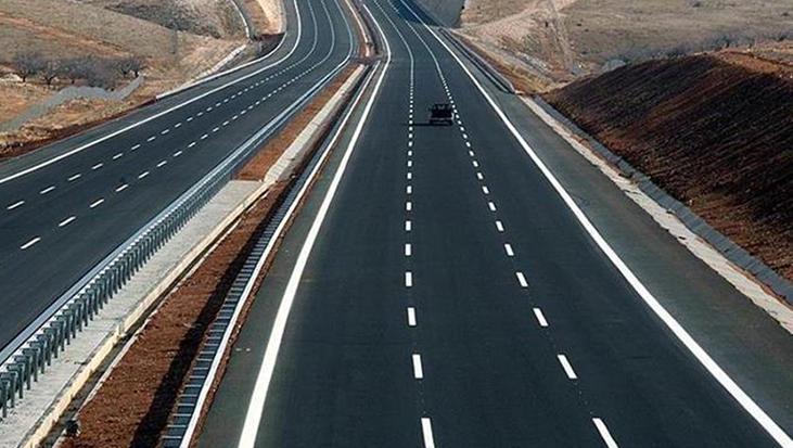 Kurban Bayramı’nın ikinci gününde yola çıkacaklar dikkat! Birçok noktada trafik tek şeride düştü: İşte kara yollarında durum