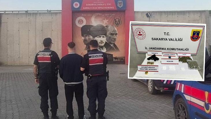 Sakarya'da uyuşturucu operasyonu! Yunanistan'a kaçacaktı, jandarma havuz başında yakaladı