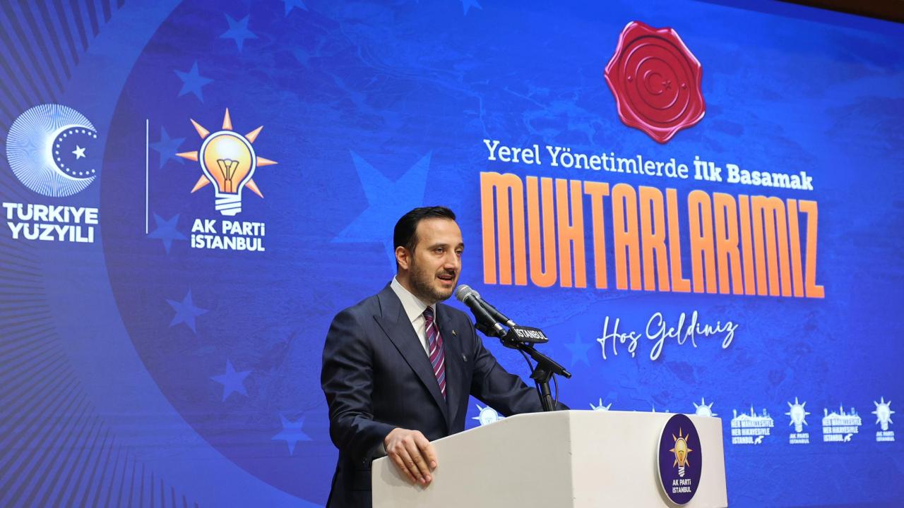 Siyaset ve muhtarlar Beyoğlu’nda buluştu: ‘Toplumsal birliğin önemli unsuru’