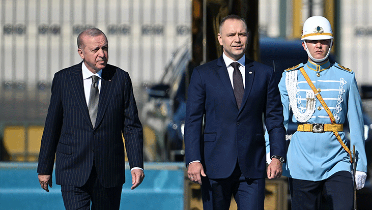 Cumhurbaşkanı Erdoğan, Polonya Cumhurbaşkanı Nawrocki'yi Külliye'de resmi törenle karşıladı