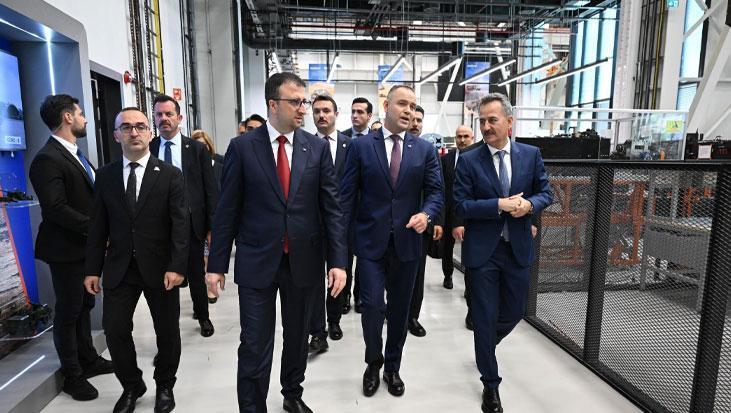 Nawrocki ASELSAN’ı ziyaret etti! ‘Türkiye ile daha güçlü ittifak kurmaya hazırız’