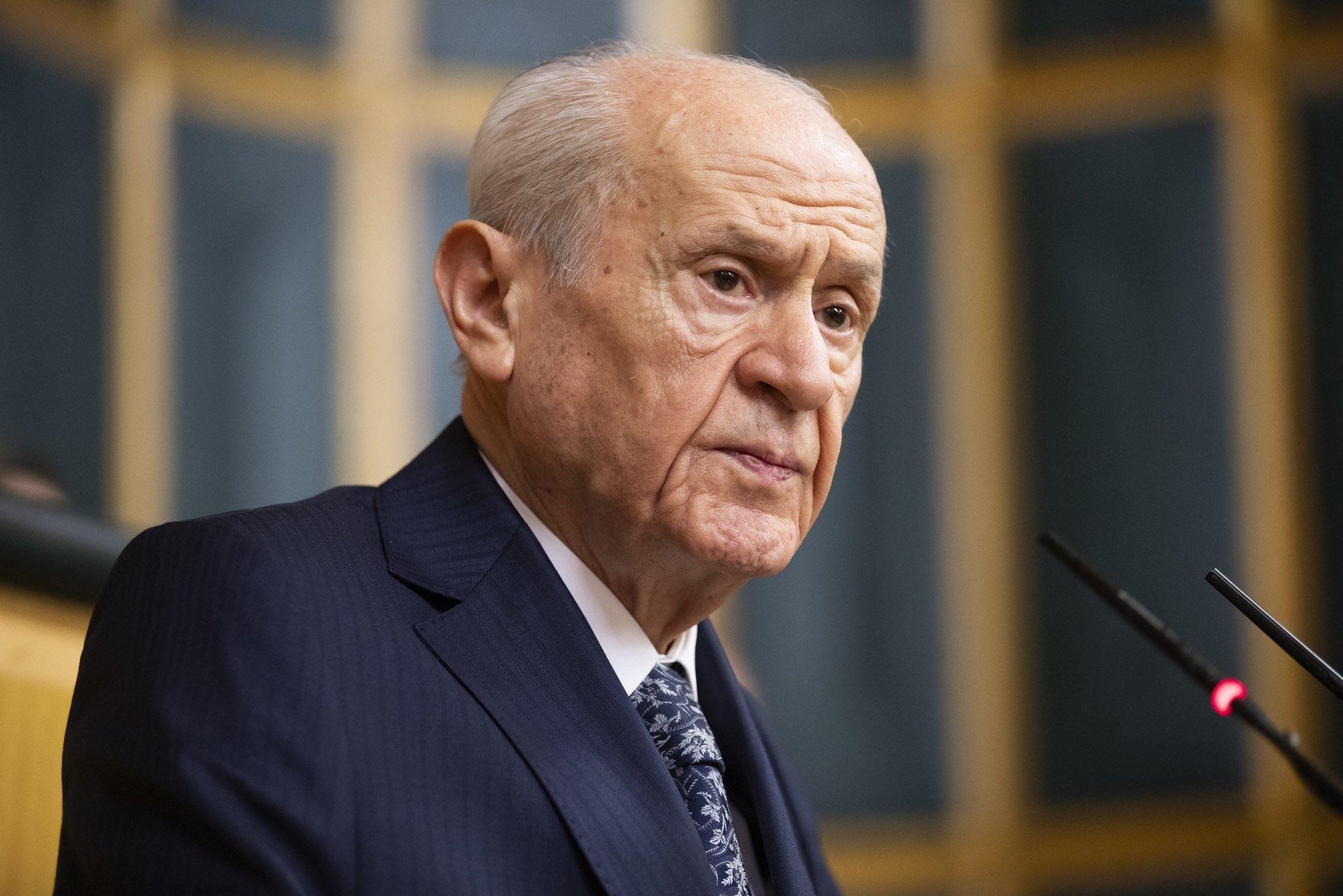 Son dakika… MHP lideri Bahçeli'den Özgür Özel'e çağrı: 'CHP'nin önünde iki yol vardır'