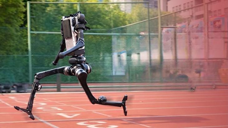 Bu insansı robot, Usain Bolt’tan hızlı ve 2 metre zıplayabiliyor