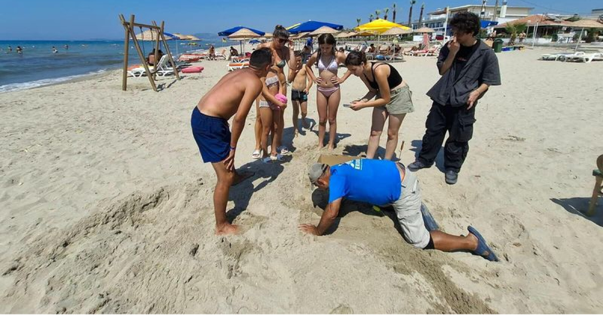 Deniz suyunda kalan 68 caretta caretta yumurtası taşındı