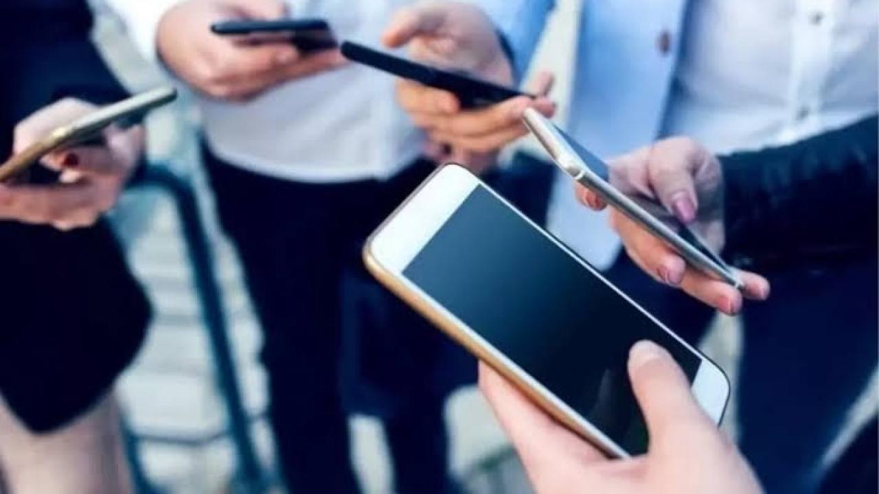 Efsane model tarih oluyor! Samsung fişini çekti