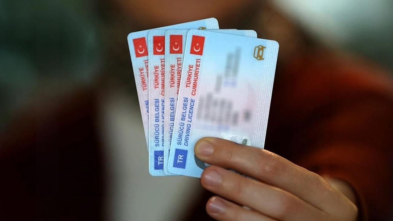 Ehliyette ‘2 yıl’ şartı başlıyor! Uymayanın ehliyeti elinden alınacak