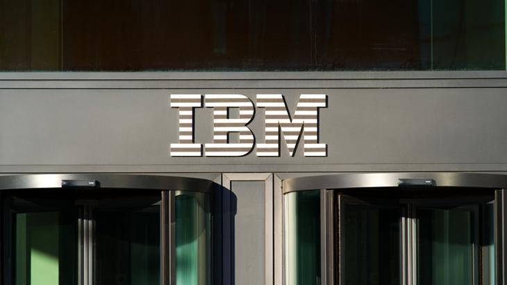 IBM, ikinci çeyrekte gelirini artırsa da beklentilerin gerisinde kaldı