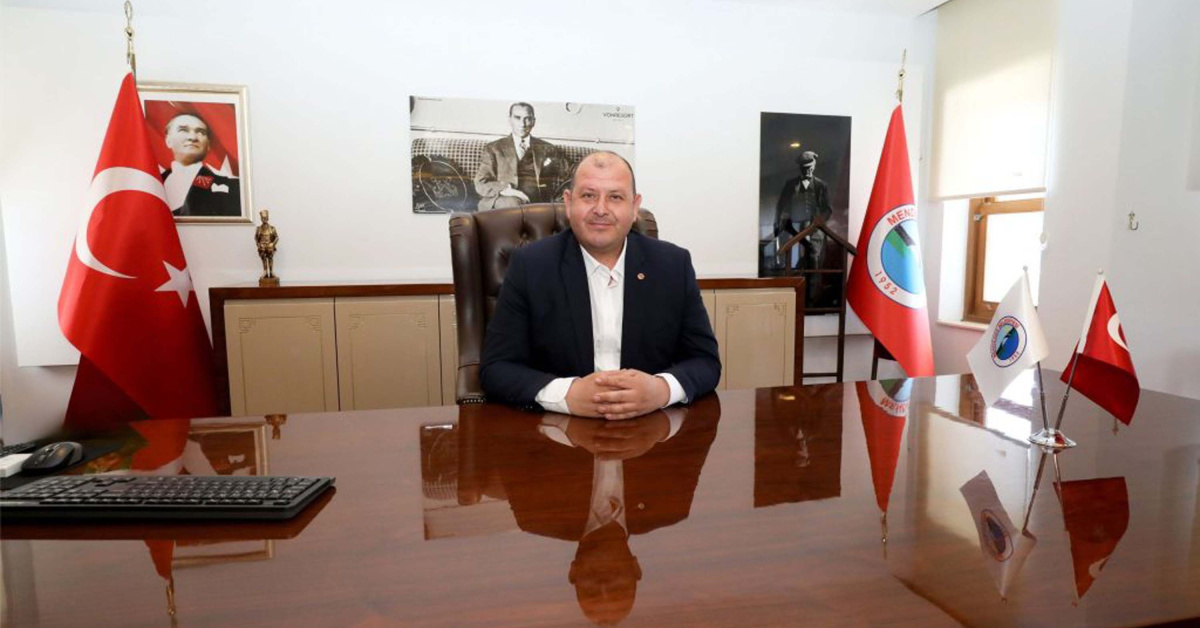 Menderes Belediye Başkanı İlkay Çiçek CHP’den istifa etti