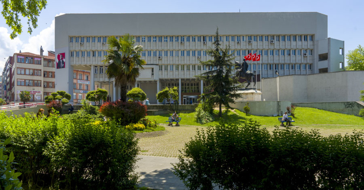 Zonguldak’ın Alaplı ilçesindeki olayın iki aile arasındaki anlaşmazlıktan kaynaklandığı belirtildi