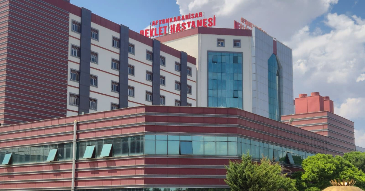 Afyonkarahisar Devlet Hastanesi’nde ikinci dalga operasyon: Doktorların da aralarında bulunduğu 15 gözaltı