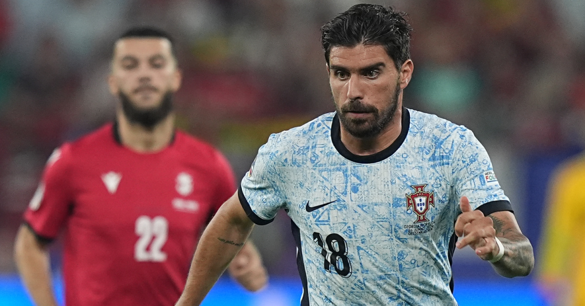 Al Hilal oyuncusu Ruben Neves’e çirkin tezahürat!