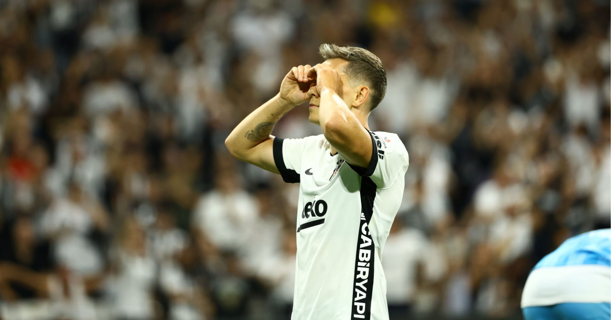 Beşiktaş’ta Trossard ağırlığını koyuyor!