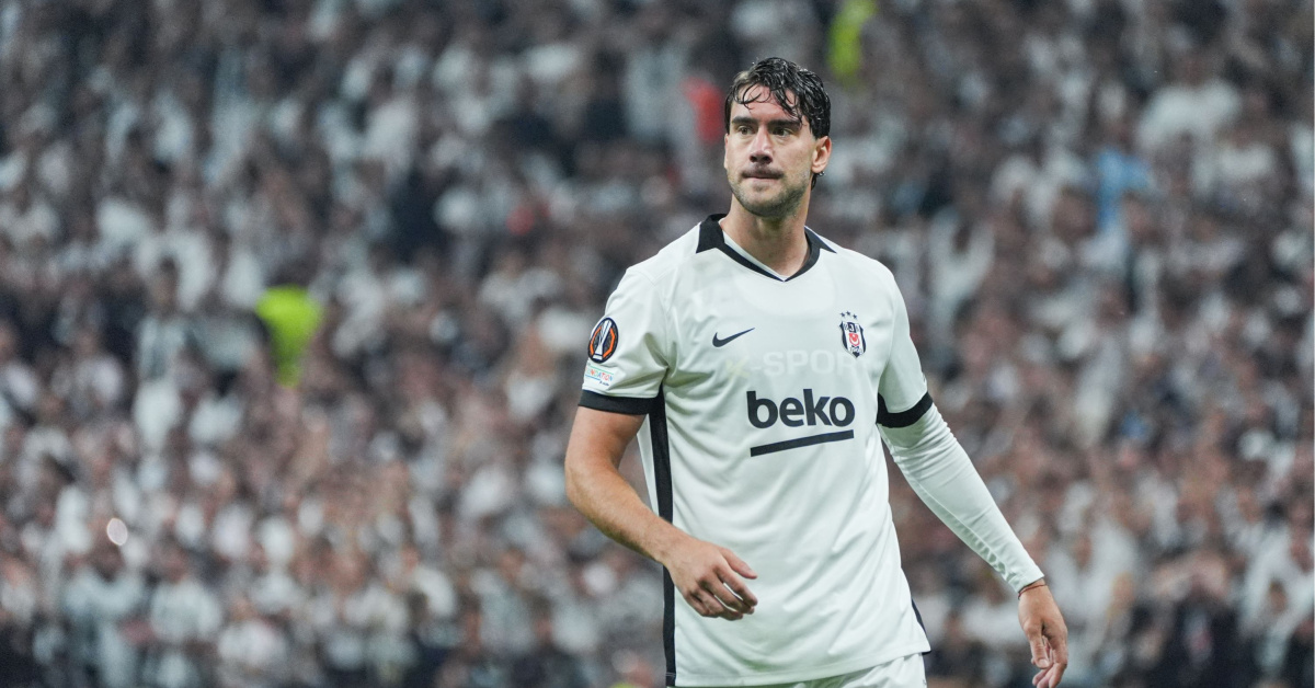 Beşiktaş’ta Vlahovic sakatlandı!