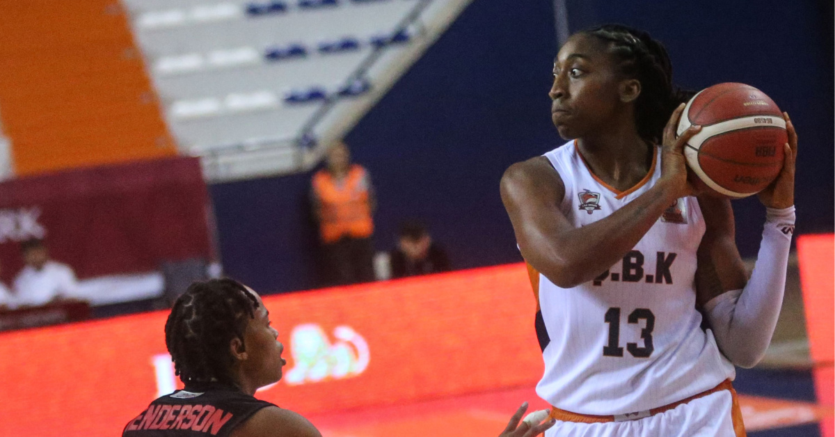 Kuanitra Holingsvorth Fenerbahçe’de
