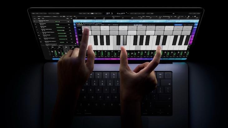 Apple, dokunmatik ekranlı MacBook Pro modelini tanıttı