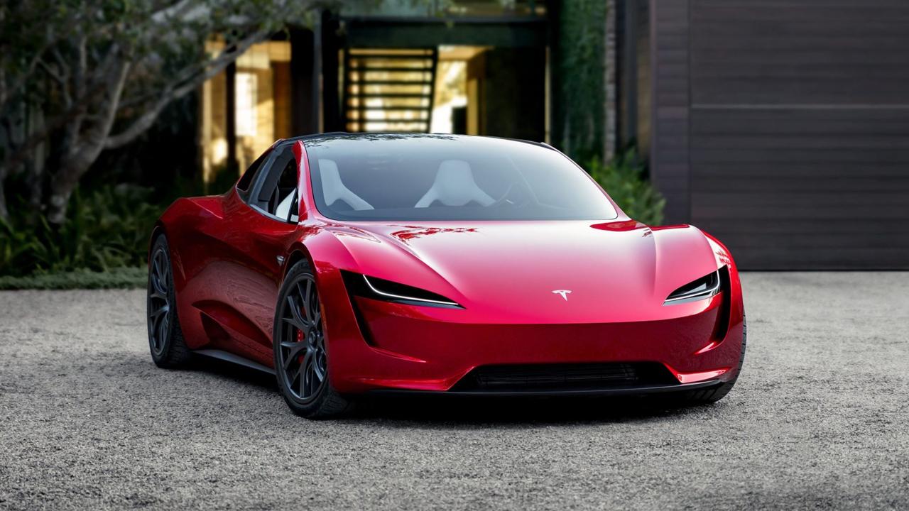 Araba tutkunları buraya: Tesla Roadster geliyor! 15 Ekim’de damga vuracak