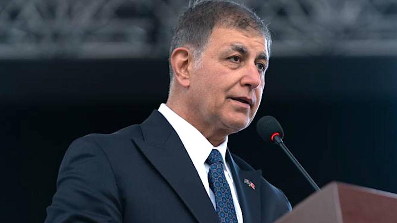 Cemil Tugay’dan kadro değişikliği sorusuna yanıt! Kararını duyurdu